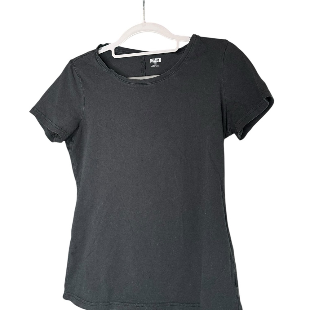 Duluth Trading Co black Fitted Short Sleeve T-Shirt